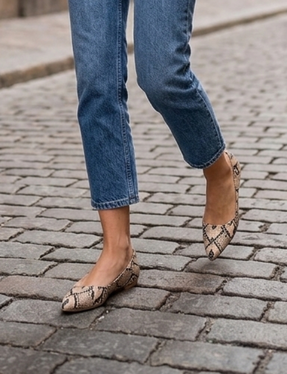 Shoe Dazzle Pointed Snake-Print Flats in Beige and Black